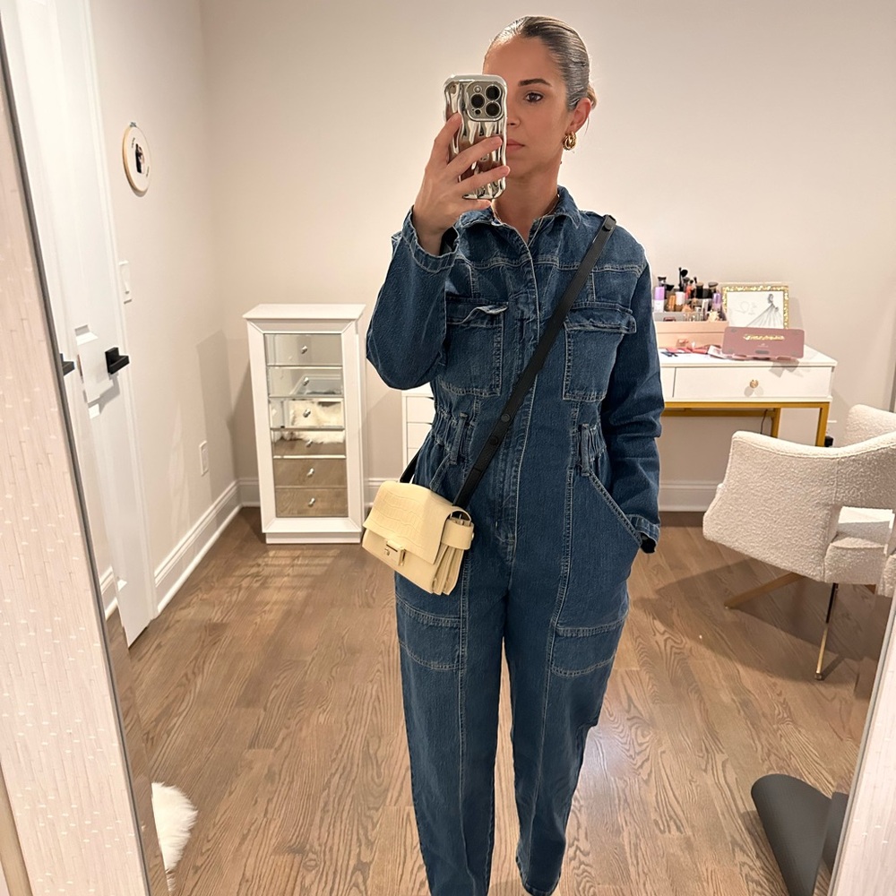 Universal Thread Blue Women's Jeans Overalls